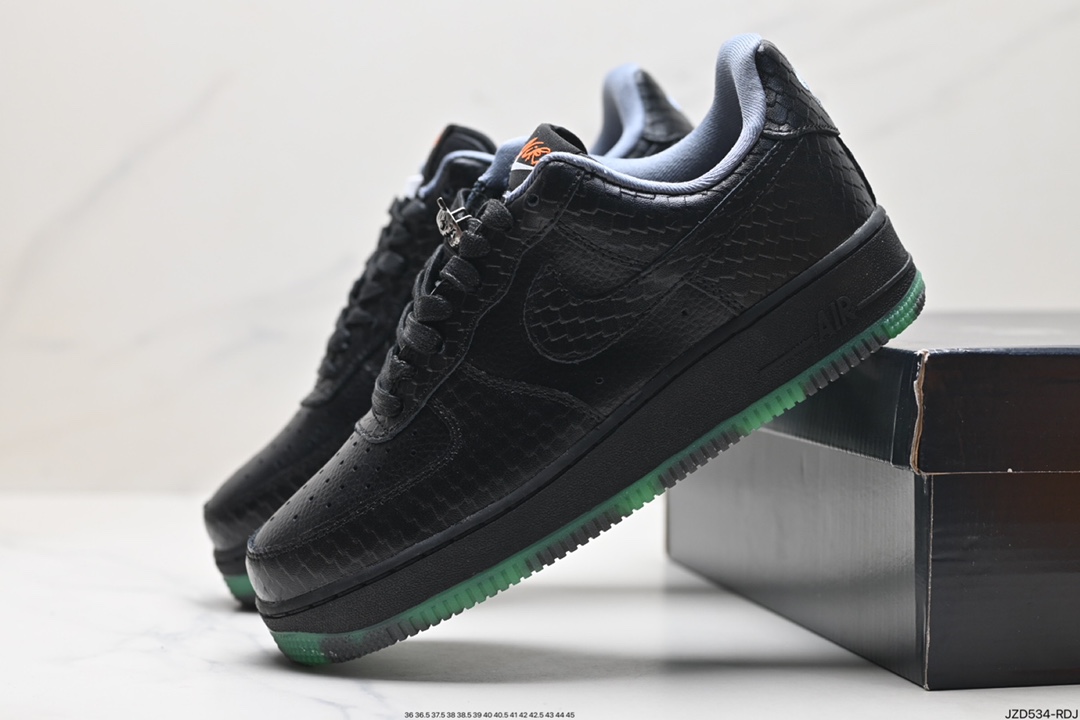 Nike Air Force 1 Shoes